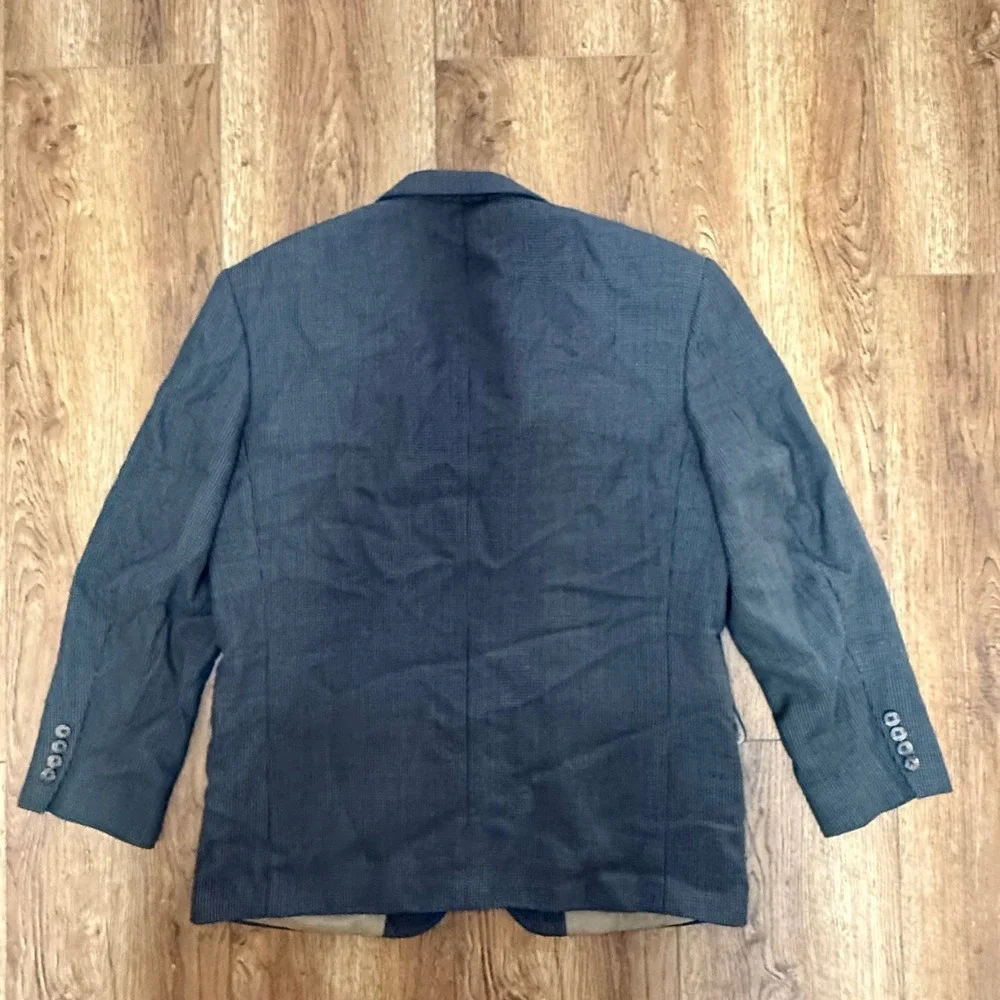 Oscar de la Renta excellent made